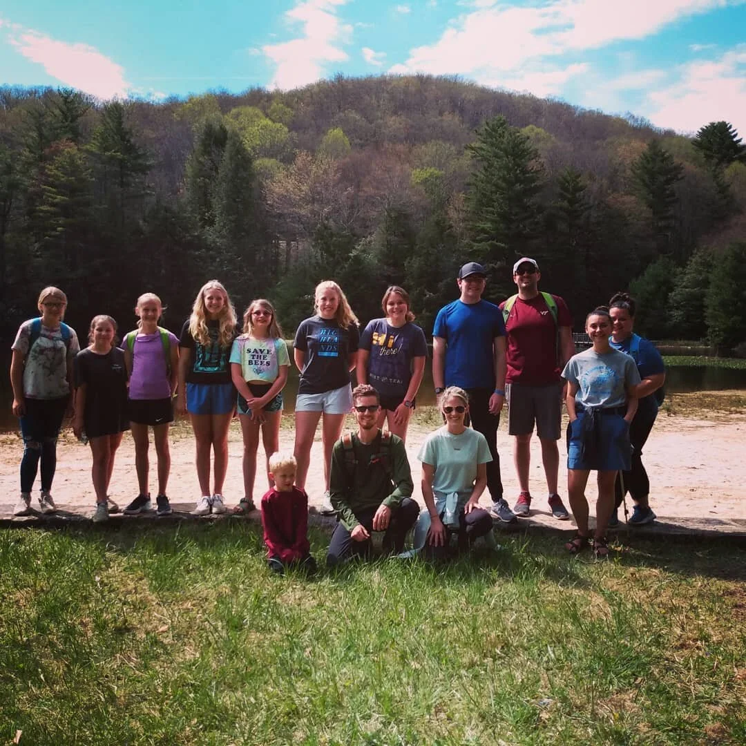Beautiful hike with @_hfstudents_ 
Get #outside and enjoy what it offers!
#hikingadventures #hiking #tours