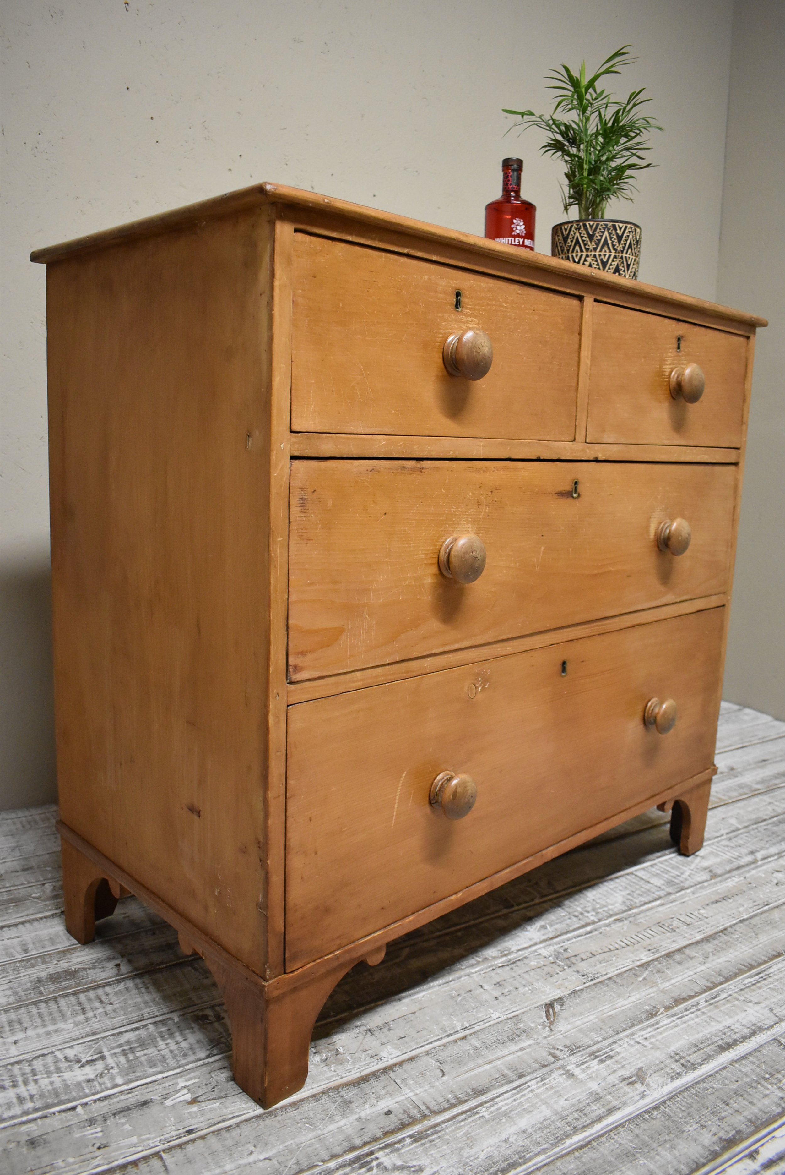 Antique Victorian Pine Chest of Drawers