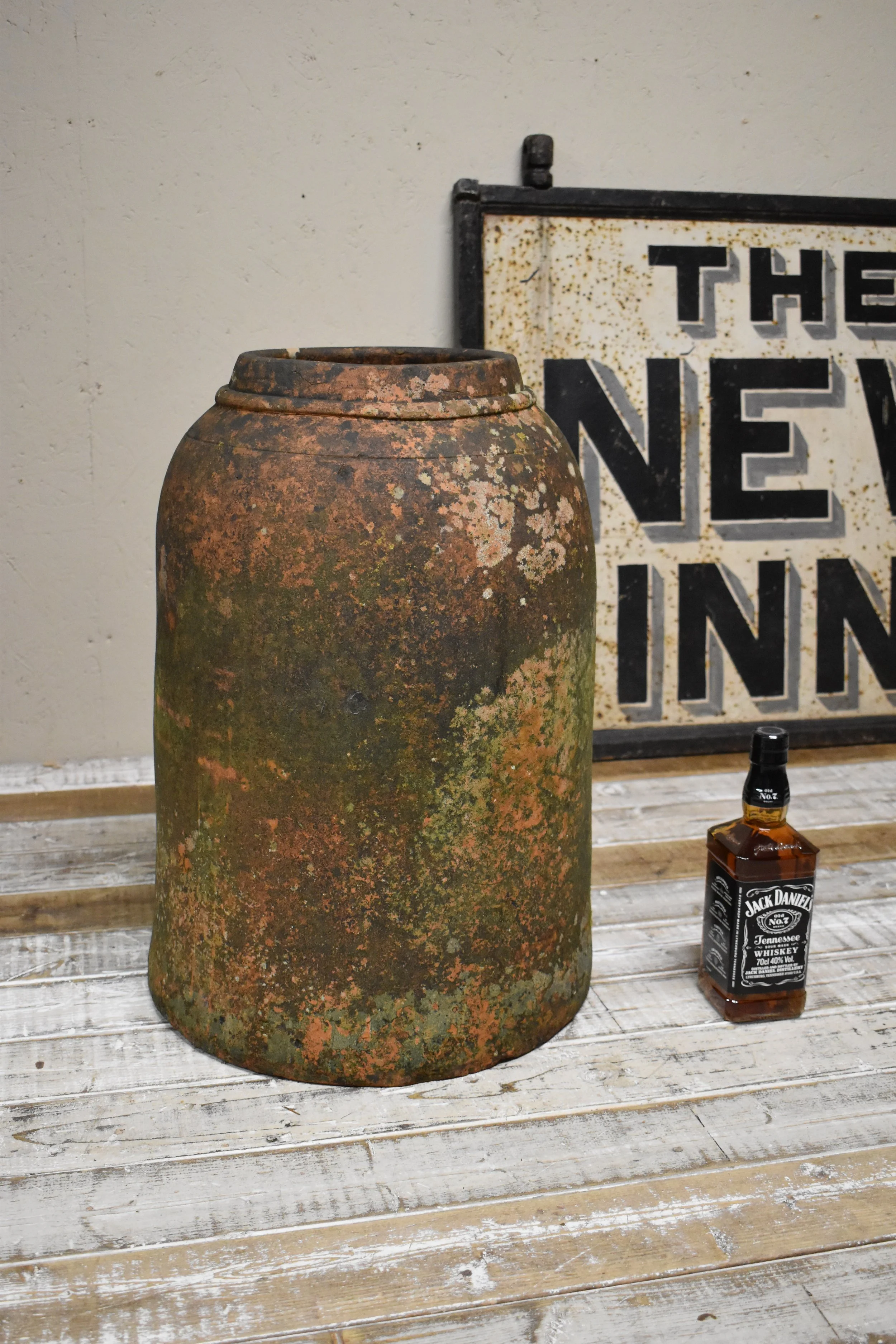 Large Weathered Terracotta Rhubarb / Kale Forcer Pot