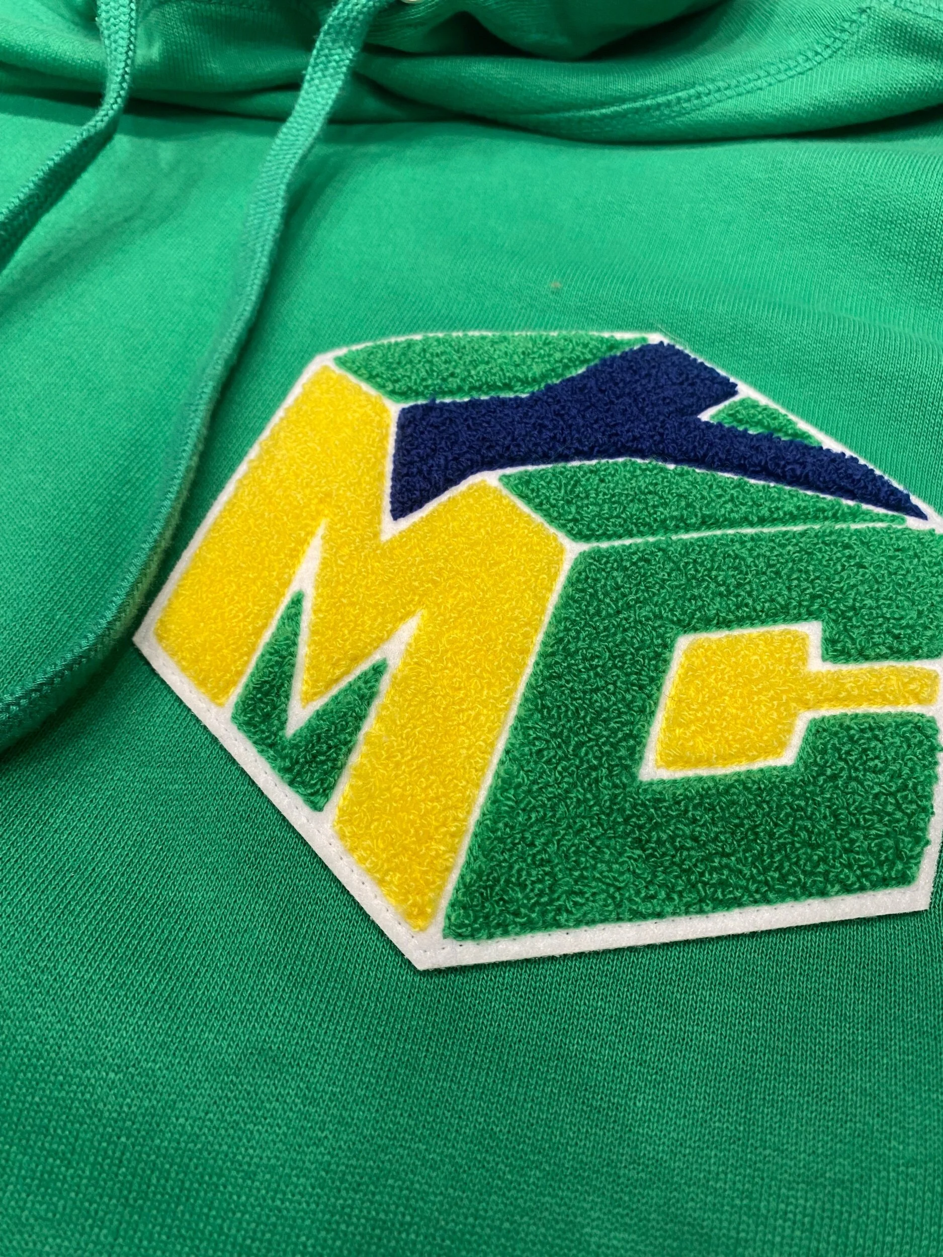 054CA11B-C6B8-4C1D-BB12-1970E74B5D0A