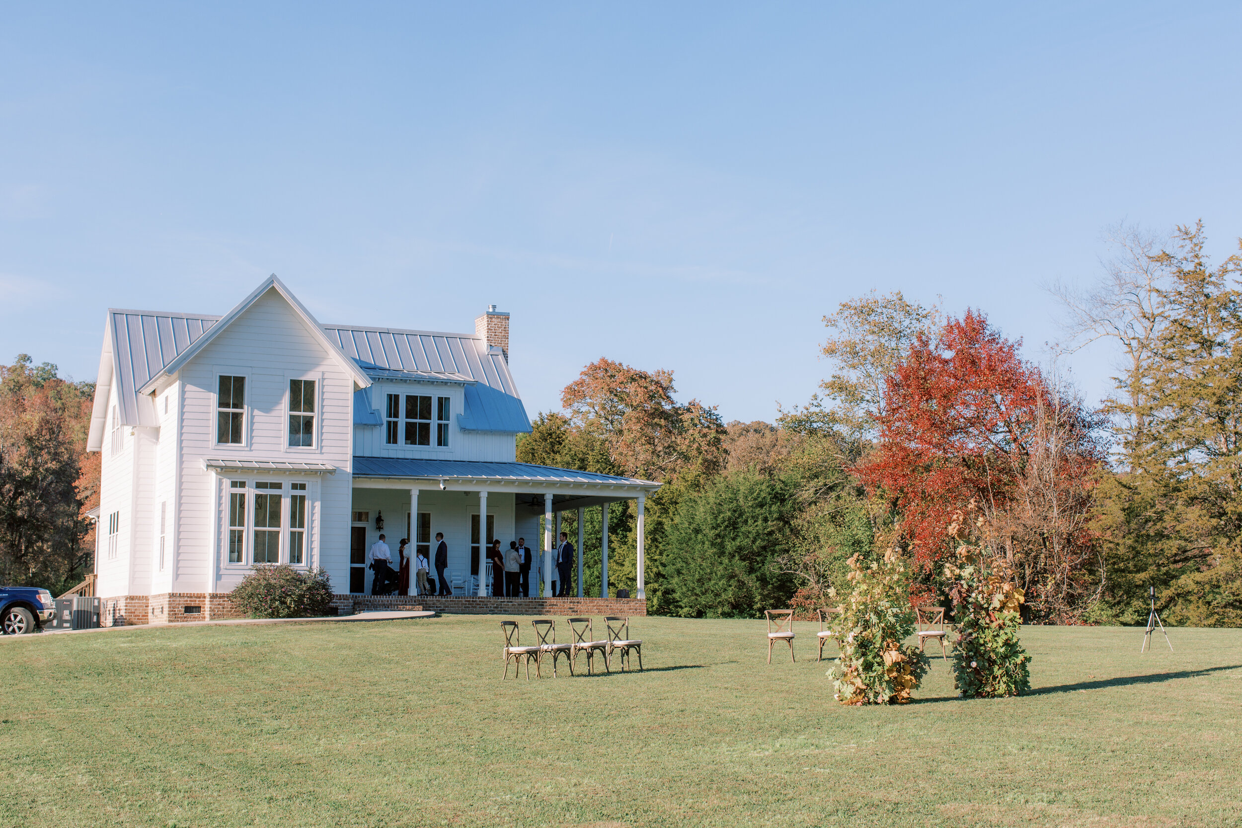 Morgan_Riley_Wedding_Tennessee_Farmhouse_KNoxville_Abigail_Malone_Photography-29.jpg