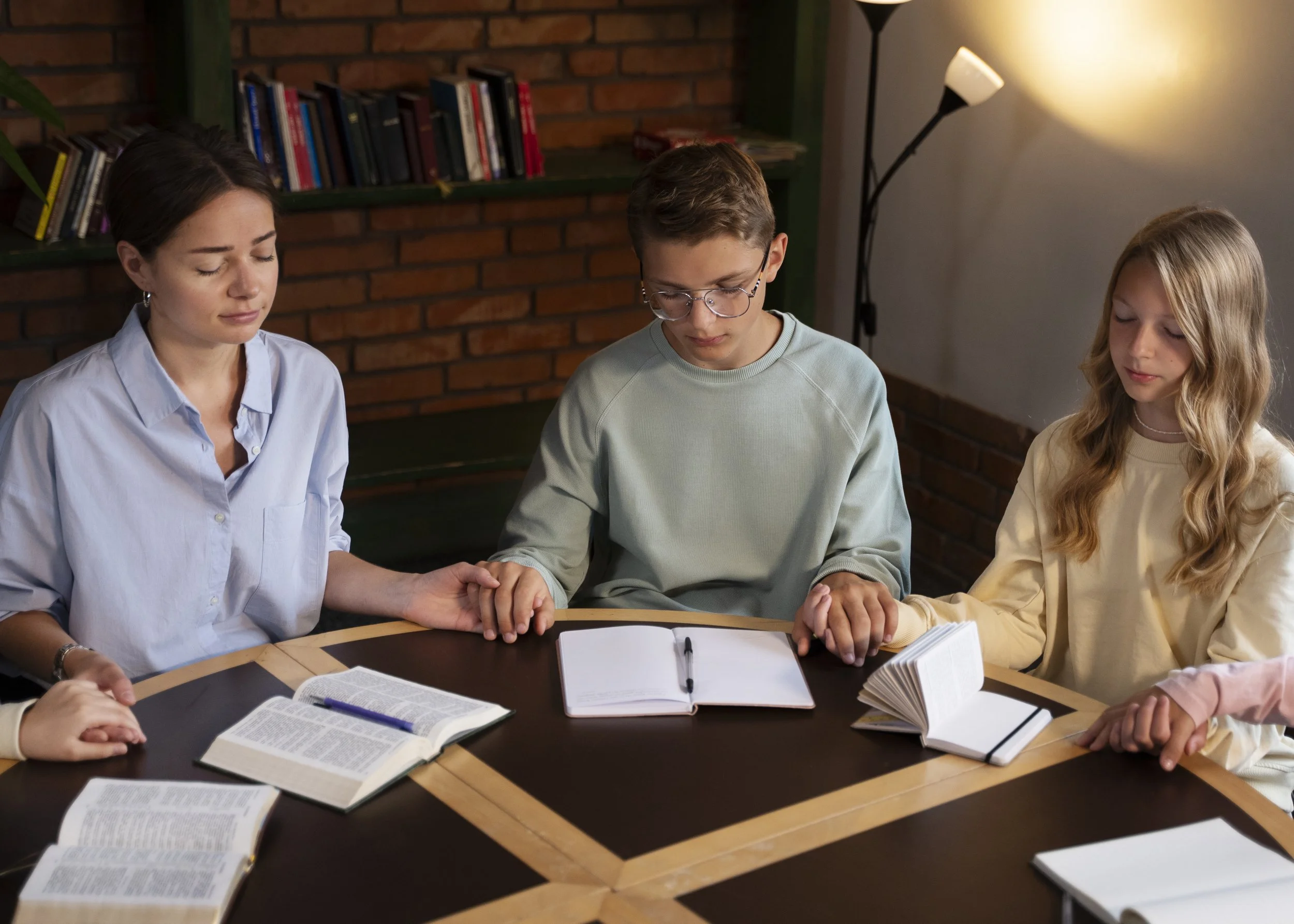 Professional Reading Techniques: Structure & Ethics