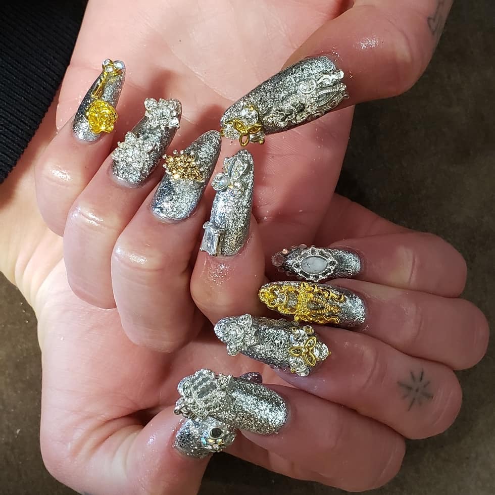 Cardi B. V Dua Lipa, Who Wore The Best Nail Look Of The 2019 Grammys — The  Nail Connoisseur