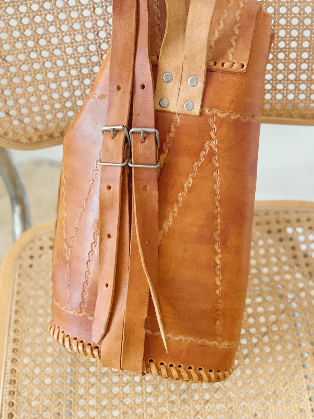 15 in leather black backpack Vintage Leather Backpack for 15.6-inch Laptop