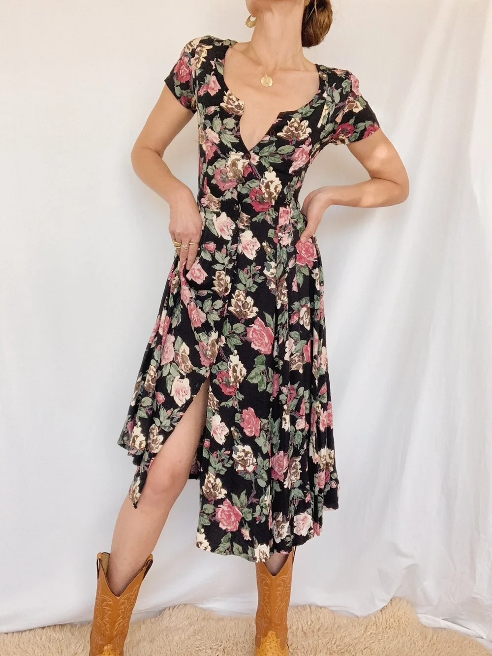 navy blue dress for baby girl Larson Midi Dress in 90’s Floral Burgundy main image 1