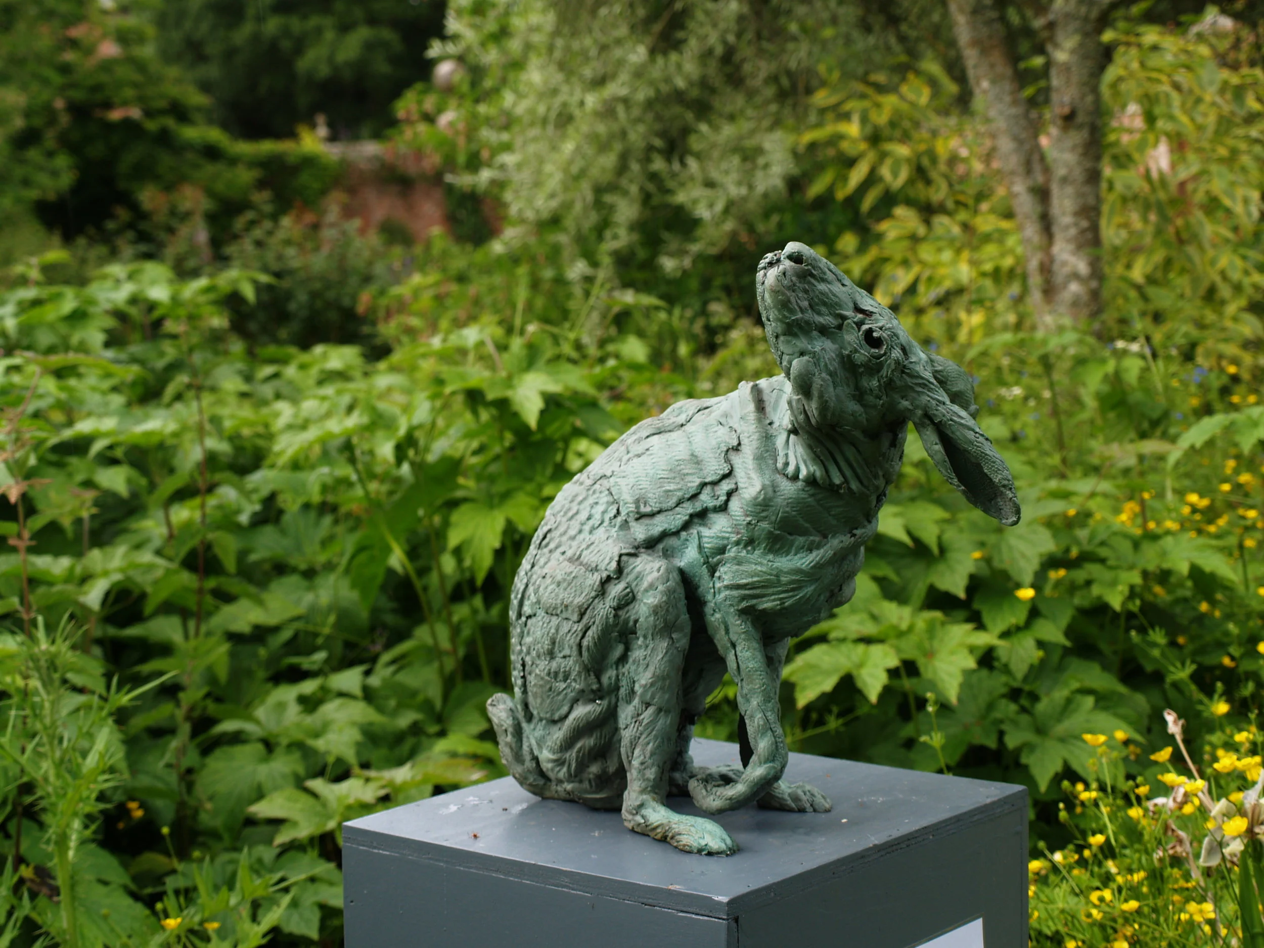 Hare after Ts'ui Po - bronze.JPG