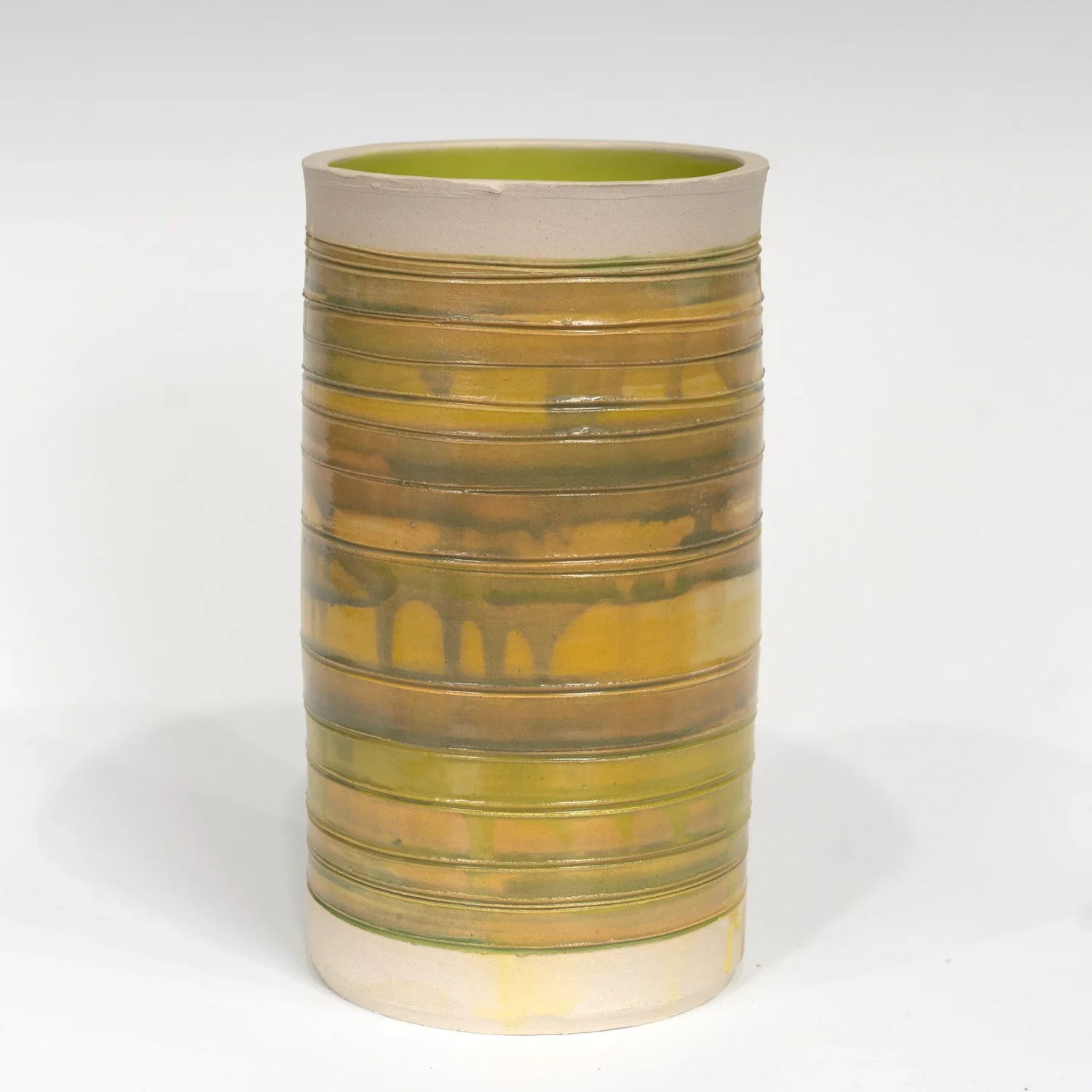 colonel_mustard_6x9.5_inches_stoneware.webp