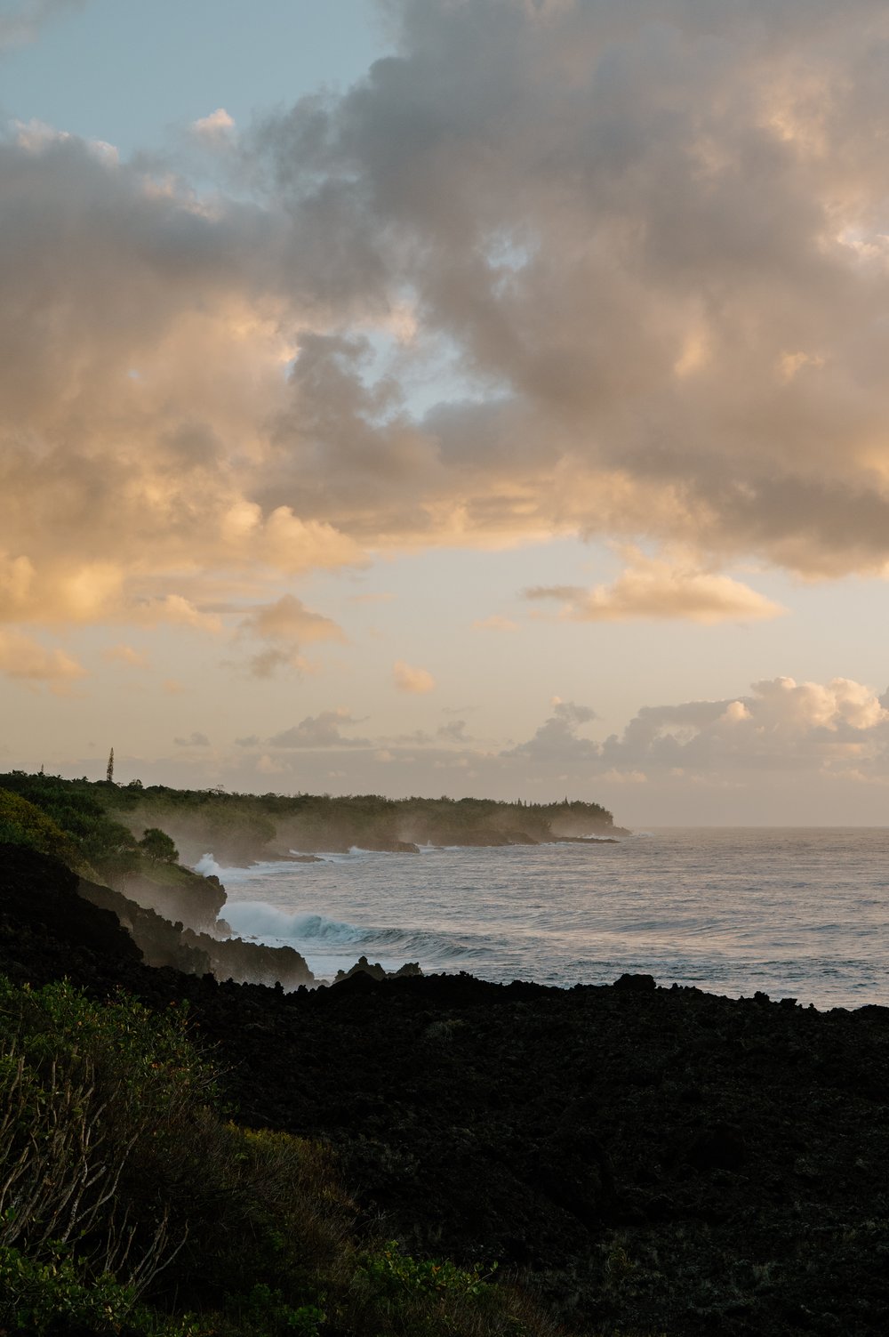 StefEthan-Hawaii-Landsacpe-Mauna-Kea-Volcano-Waipio-Black-Sand-Beach-Photography-Travel-20.jpg