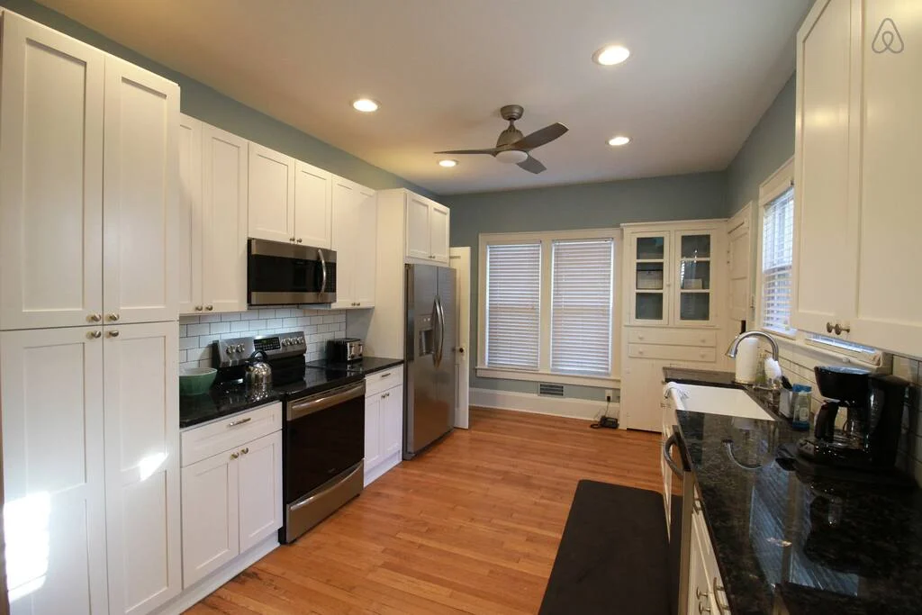 Picture 12 Kitchen 3.jpg