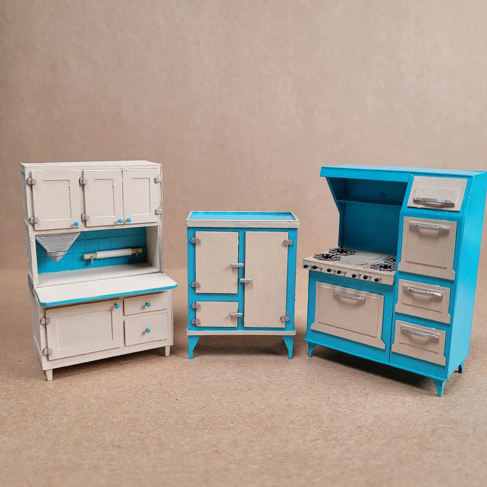 Melody Jane 1:24 Scale Dollhouse Carving Set – Miniature Dining Room & Kitchen Accessories