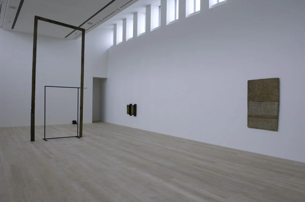 HELMUT LANG: ALLES GLEICH SCHWER @ WALLPAPER