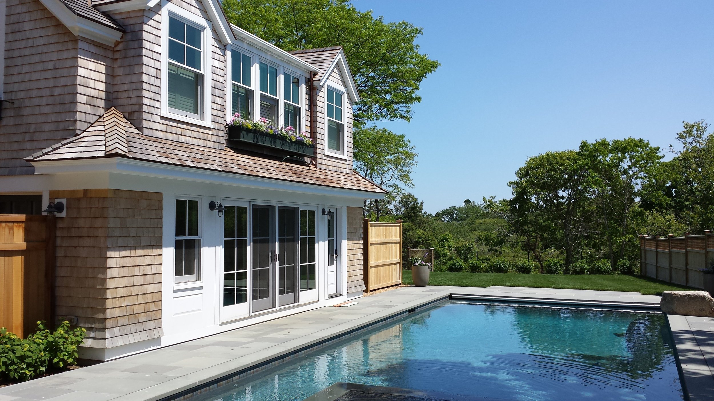 Shingle_Style_In_Ground_Swimming_Pool_Guesthouse.jpg