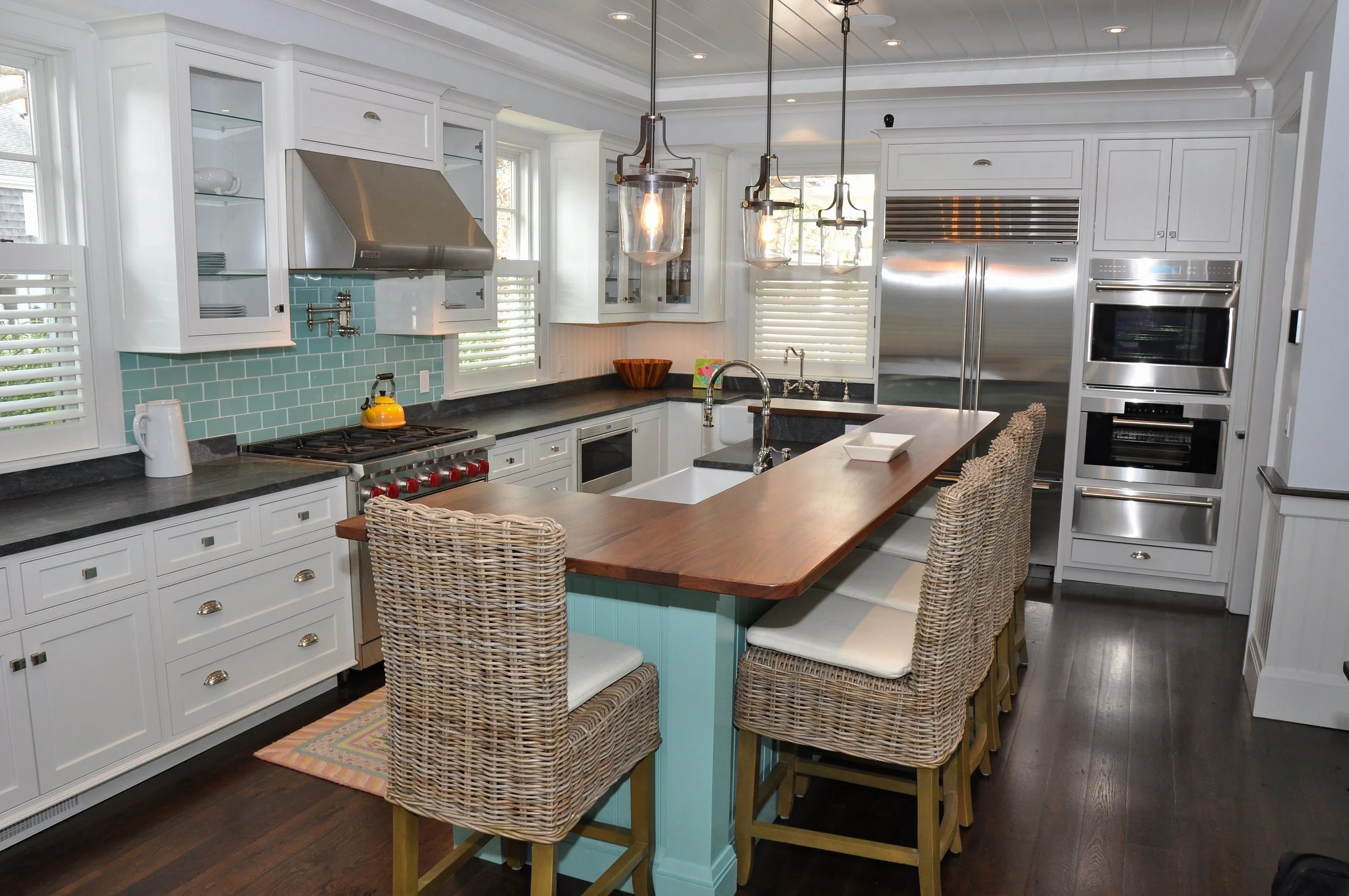 Modern_Turquoise_Teal_Kitchen_Island.jpg