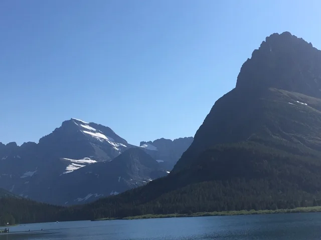 banff high mountains.JPG