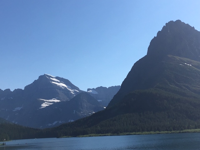banff high mountains.JPG