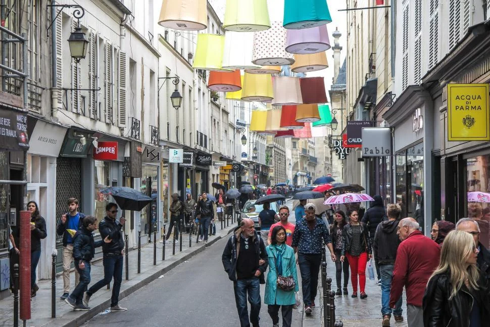 busy street.jpg