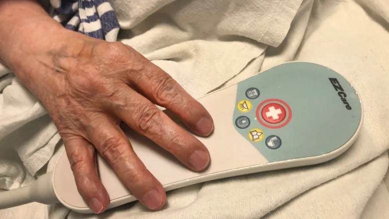 CBC News - Winnipeg care home didn't report whistleblower's allegation 15 residents were abused: health authority
