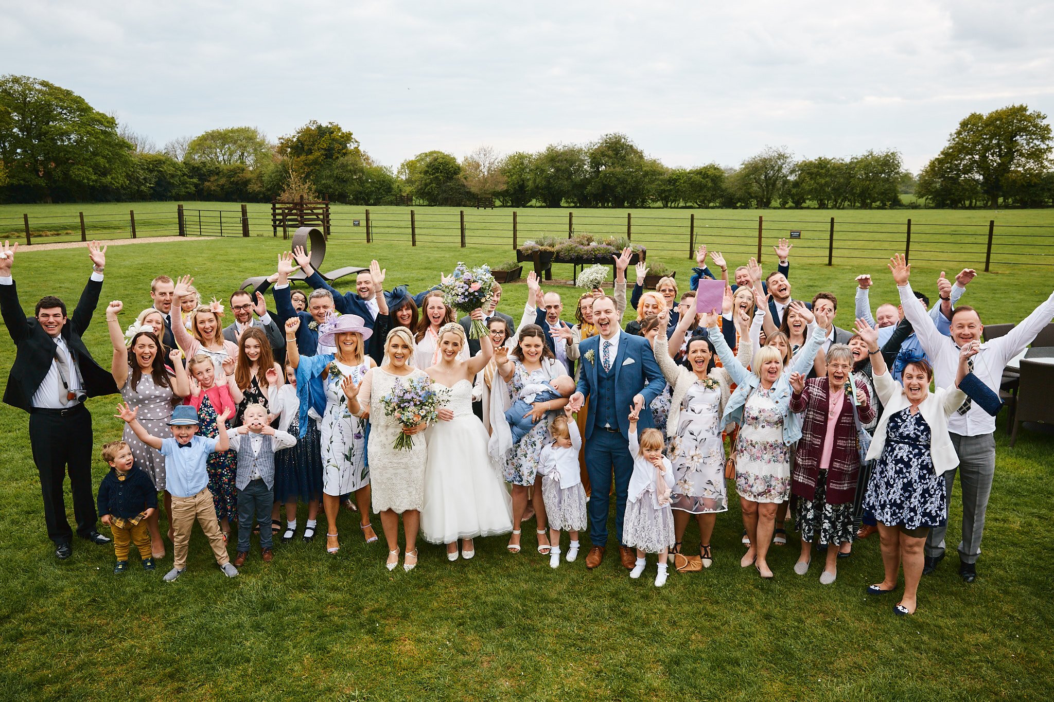 2019_05_04_TimWoodPhoto_Wedding_SouthwoodHall_CharlotteGemma1034.jpg