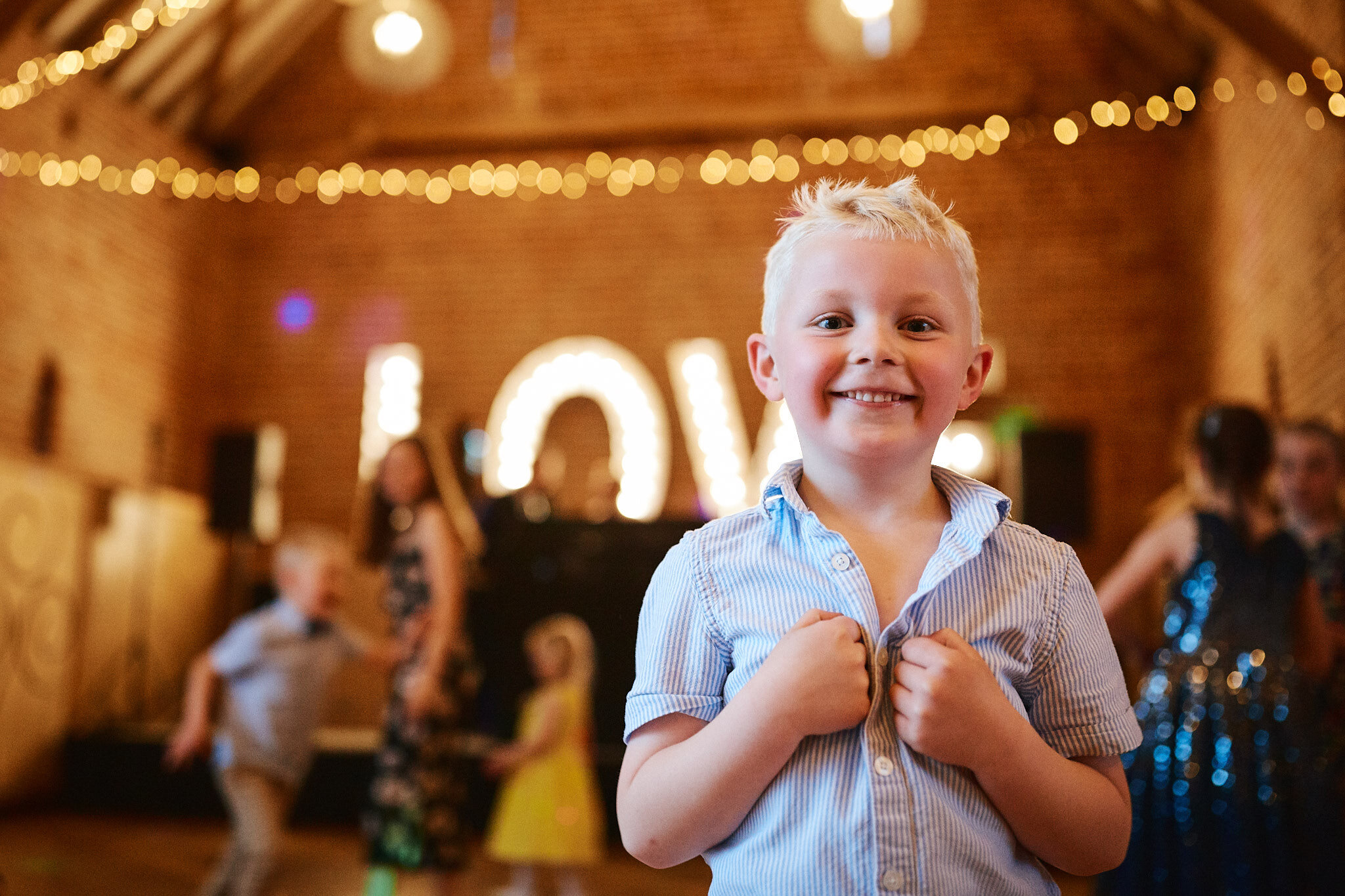 2019_05_04_TimWoodPhoto_Wedding_SouthwoodHall_CharlotteGemma1930.jpg