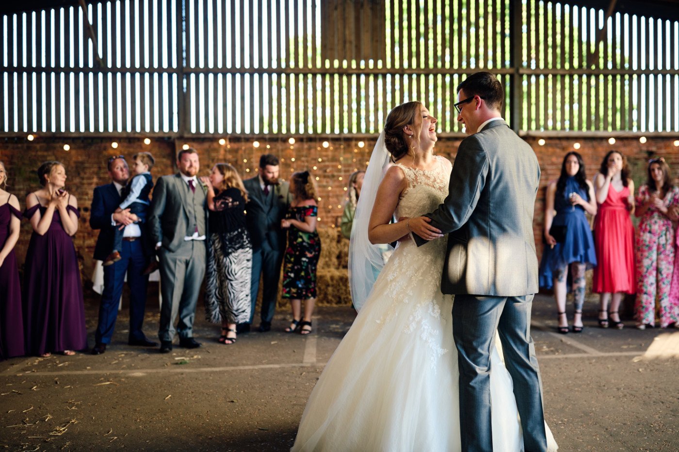 Summer-wedding-at-dairy-barns-norfolk-0101.jpg