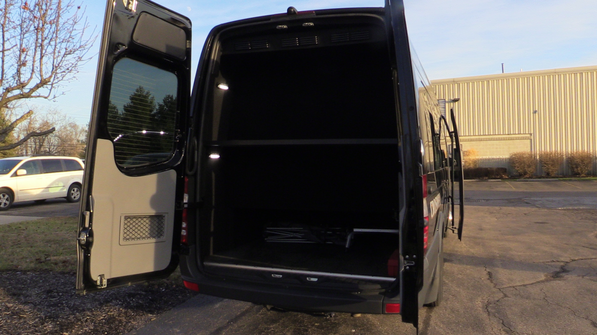 Luxury Sprinter Van Rental in Cincinnati, Ohio — Croswell