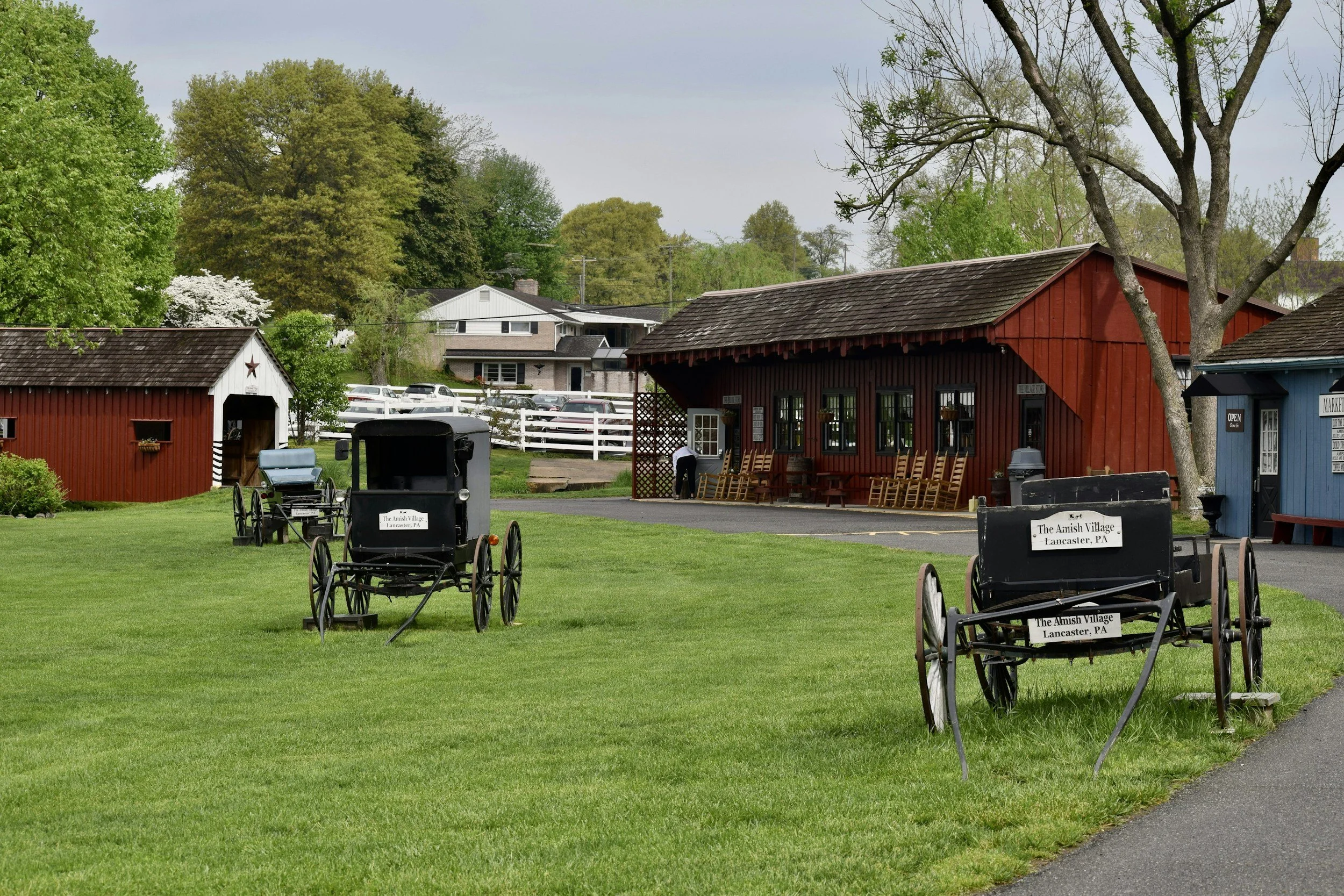 Pennsylvania Dutch Entertainment Getaway!