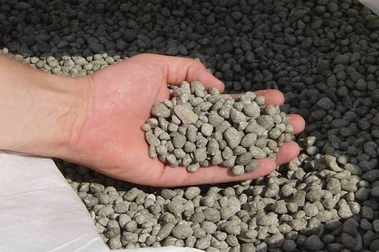 AquaBlok 2080FW is a bentonite-based sealing material for use in freshwater settings. Easier and faster handling and installation.