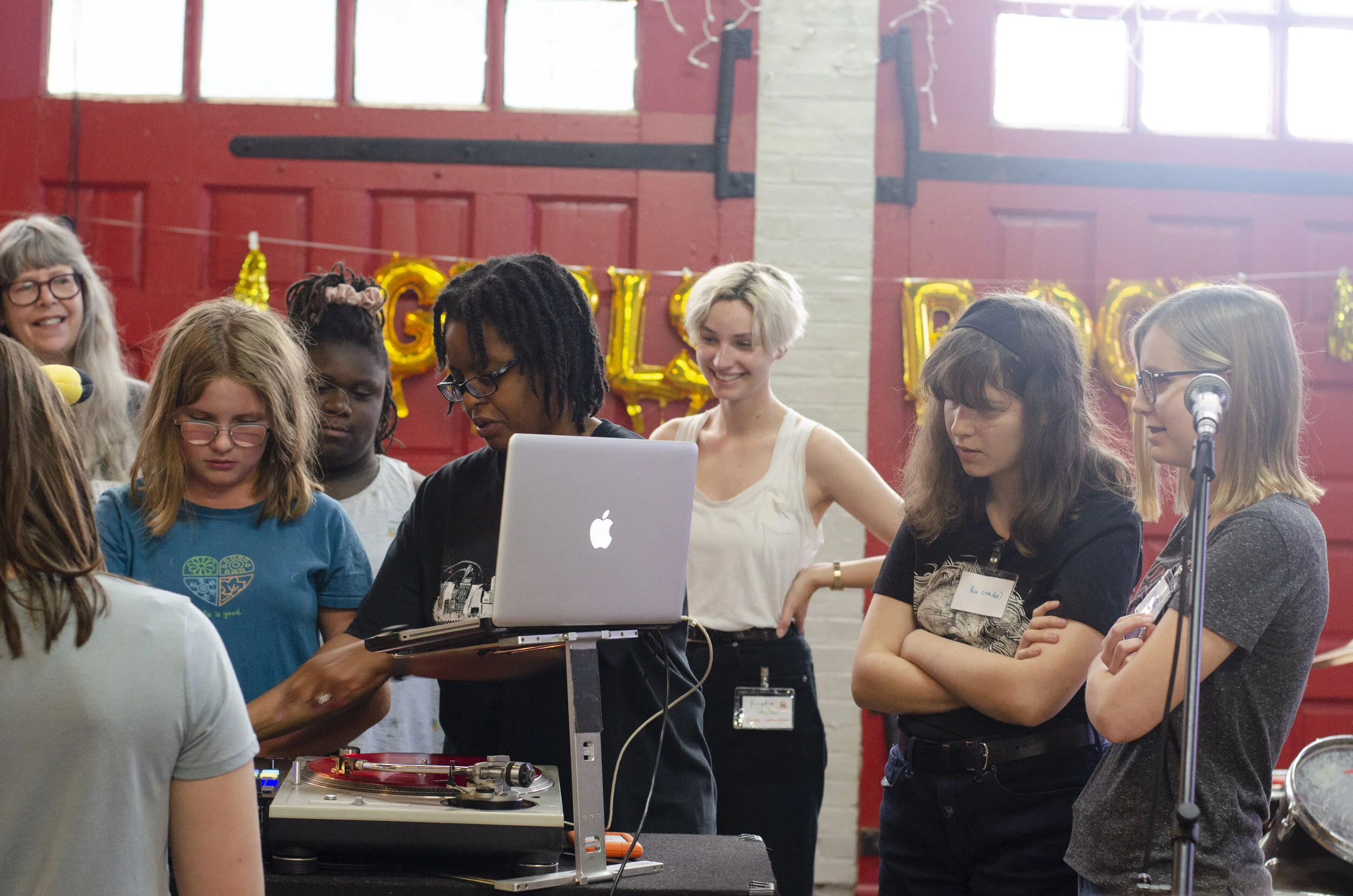 dj apryl 4.jpg