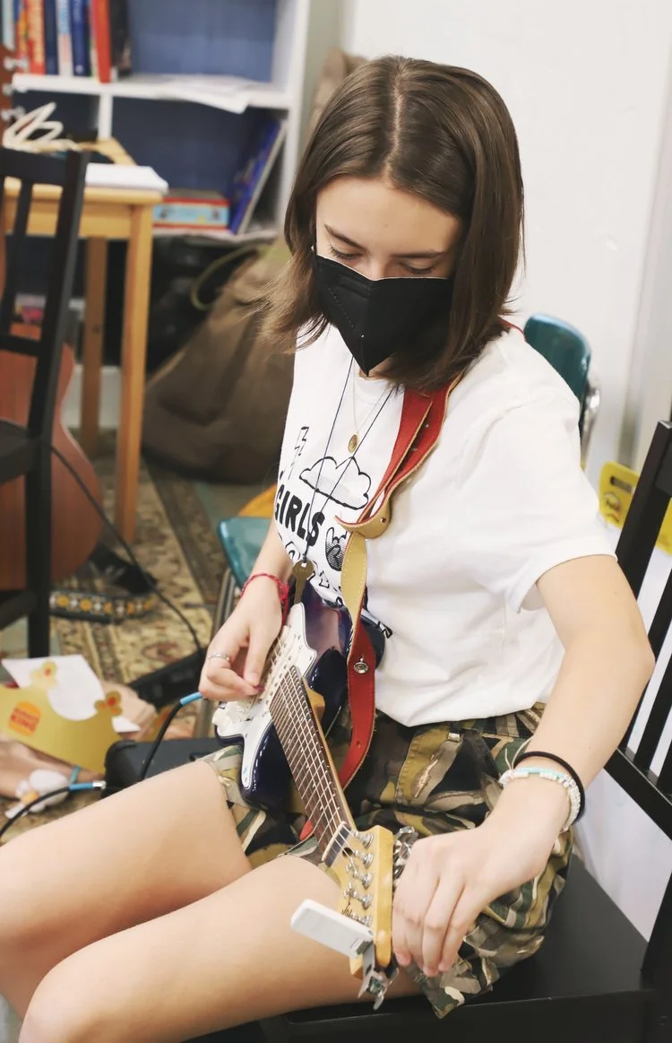 Library Workshop: Songwriting on Guitar with Brooks