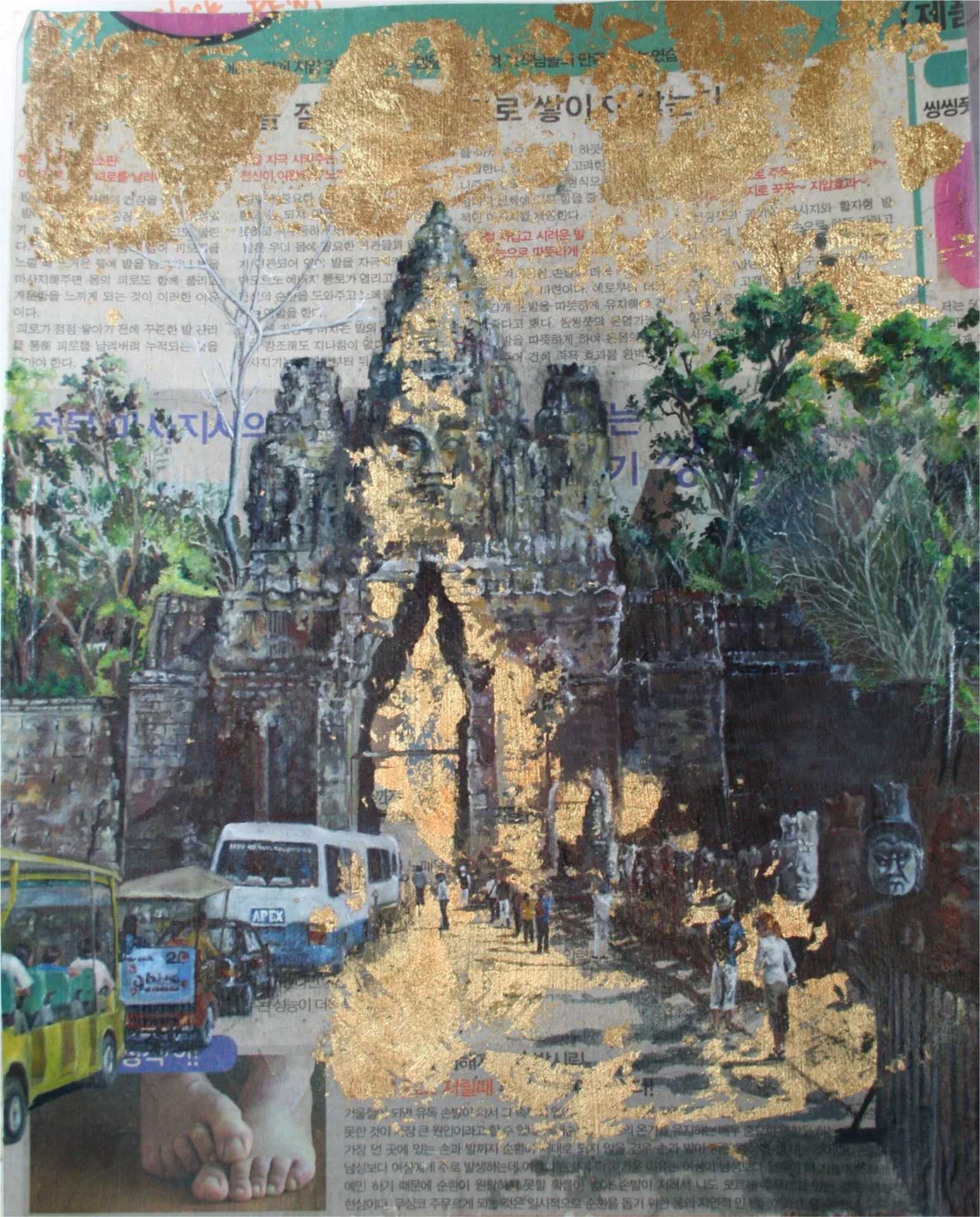 Tourist_AngkorThom_14x11_2014_Oil_on_Korean_Newspaper.jpg