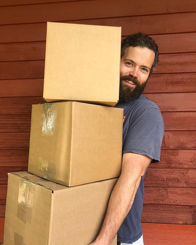 Oysters straight from the sea to your door. This works! Message us to place an order for delivery this week. #narragansett #westpassageoysters #oysters #farming #sustainablefarming