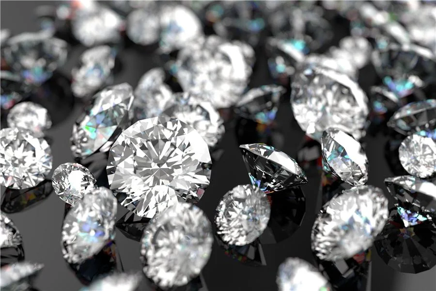Diamonds-org-siz-6000x4000-shutterstock_325627796.jpg