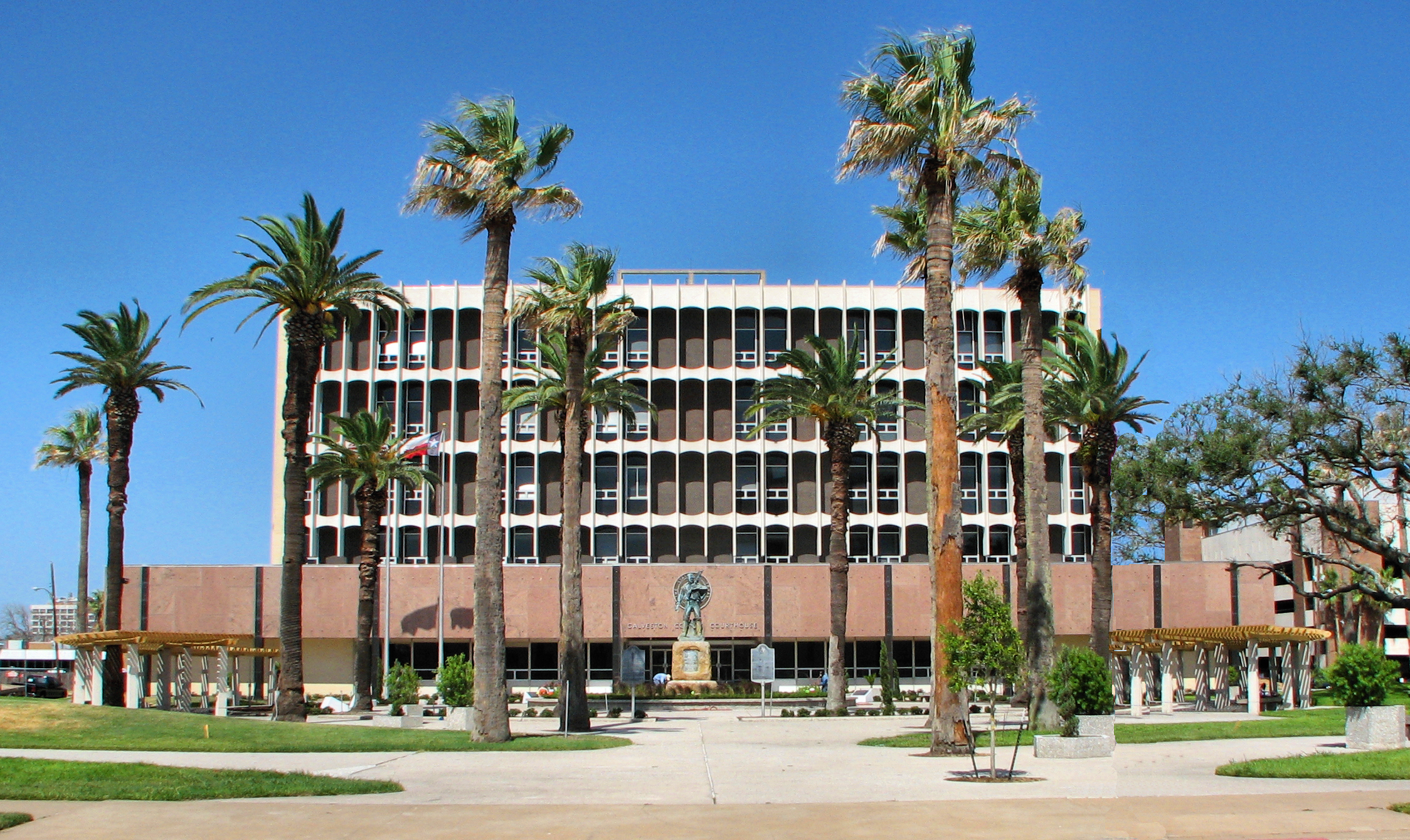 Galveston_Civil_Courthouse.jpg