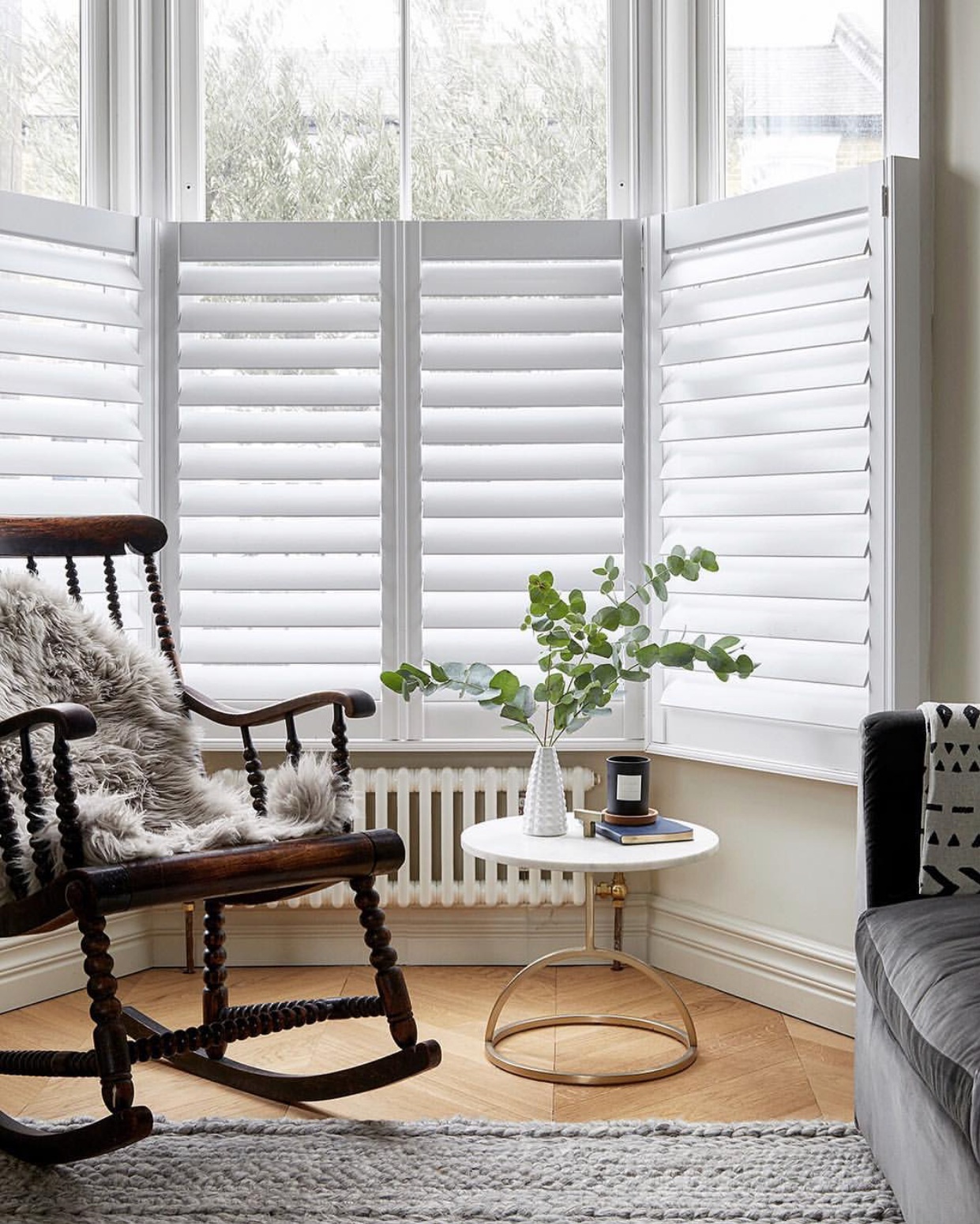 Example of cafe style shutters from @rebecca.wakefield www.studiofortnum.com