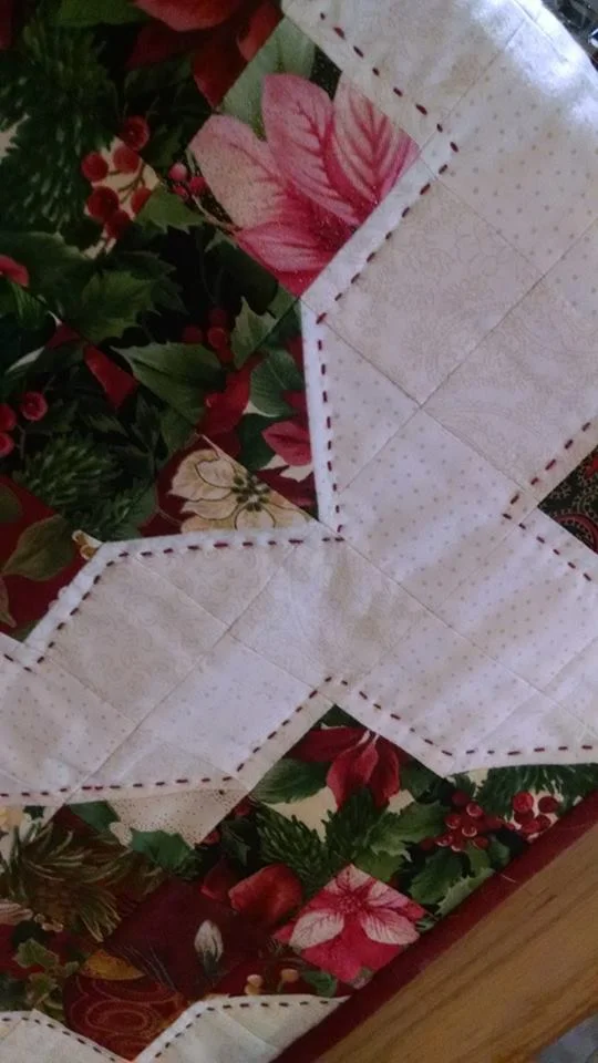 Gather Round Variation Utility Quilting Close up.jpg
