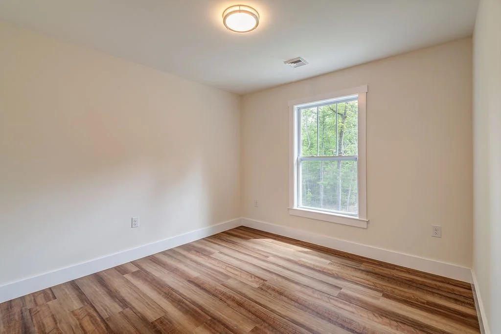 16_240CascadeRidgeRdFairview_4Bedroom_WEB..jpg