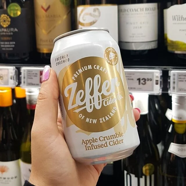 Still on that Apple Crumble Vibe! What have you guys guys been vibing during lockdown? I honestly cannot get enough of @zeffercider new apple crumble cider. I remember back in the day driving all the way to Matakana to grab a bottle of there 10/10 cider from the Matakana market. How they've grown. While it's a much shorter drive to my local @newworldnz to pick up my fav, the flavour and quality is still the same as it has always been and this new Apple Crumble flavour is the perfect drink to transition from those hot summer day to the cool autumn evenings. It honestly tastes like mulled cider in a can. If you haven't tried it yet, treat yourself this weekend - and remember, calories don't count during lockdown.