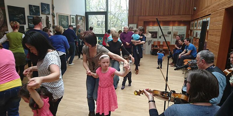 Family Ceilidh 800.jpg