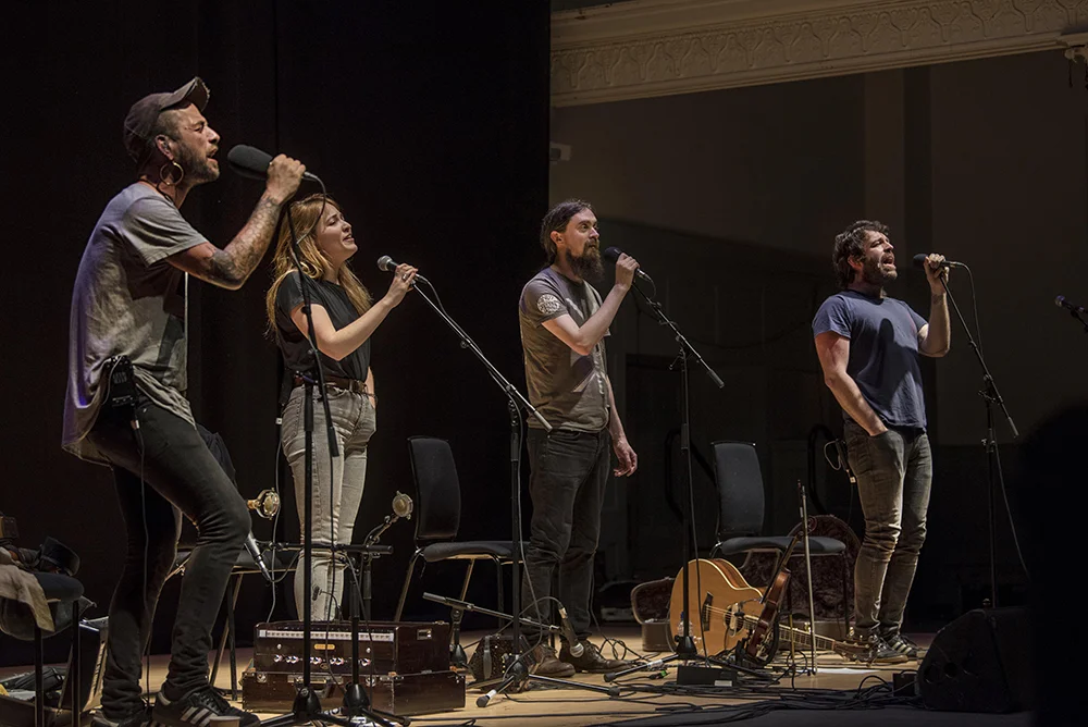 Everyone on their feet for Tradfest's rousing opening gig
