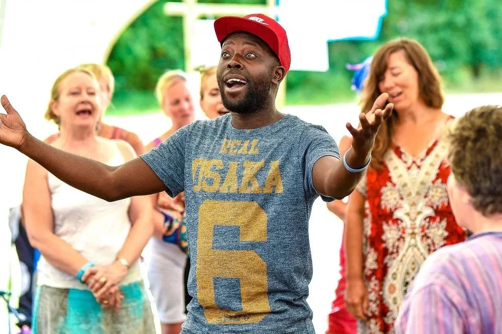 Feel like joining in? Learning something new? Our workshops are now on sale!

🎤 Learn songs from southern Africa with the incredible Bruce Ncube.

🎻 Learn tunes from Laura Wilkie, one of Scotland's finest fiddlers.

🎸 From Anna Massie, learn techn