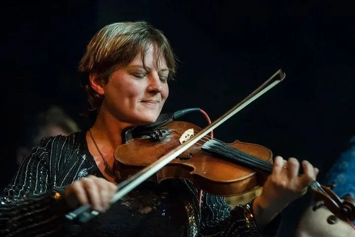 As Burns wrote, sometimes the best-laid schemes o' mice an' men gang aft agley. And so it is that we've had to replace the injured Laura Jane Wilkie for her gig with Ian Carr on 2 May.

We are delighted, then, to invite you to an hour in the company 