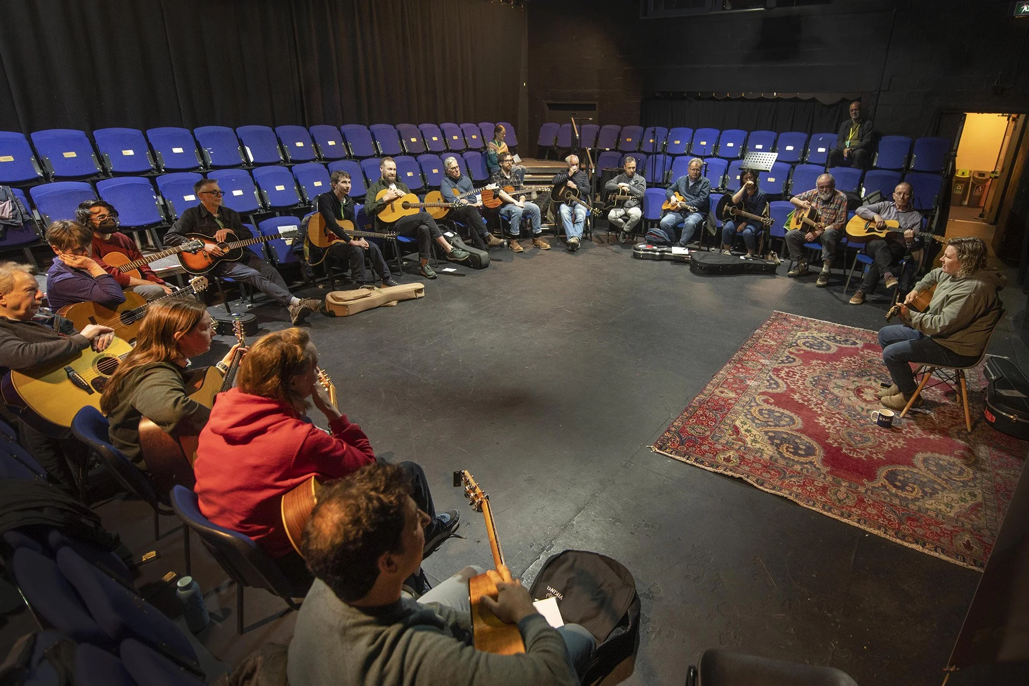 ANNA MASSIE GUITAR WORKSHOP