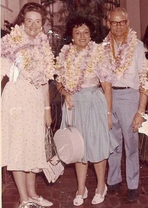 Terri Richmond (center) with Nelda and Clifford Clinton on vacation. Photo courtesy of Ray Richmond