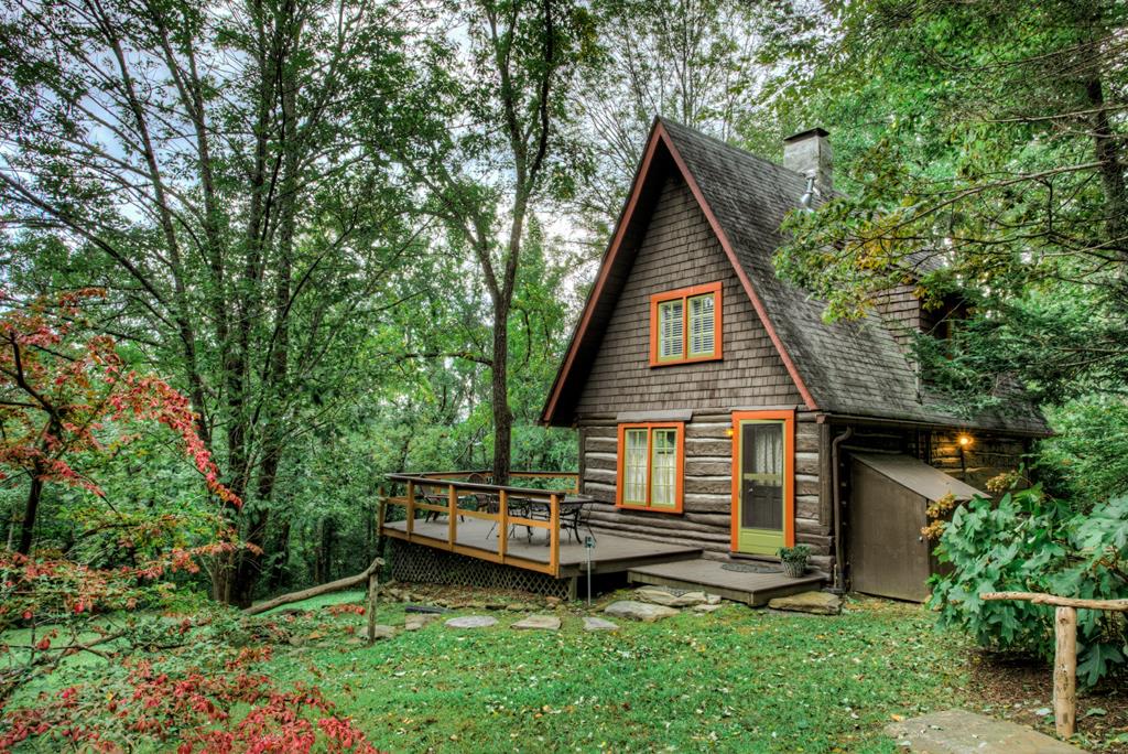 Chestnut lodge