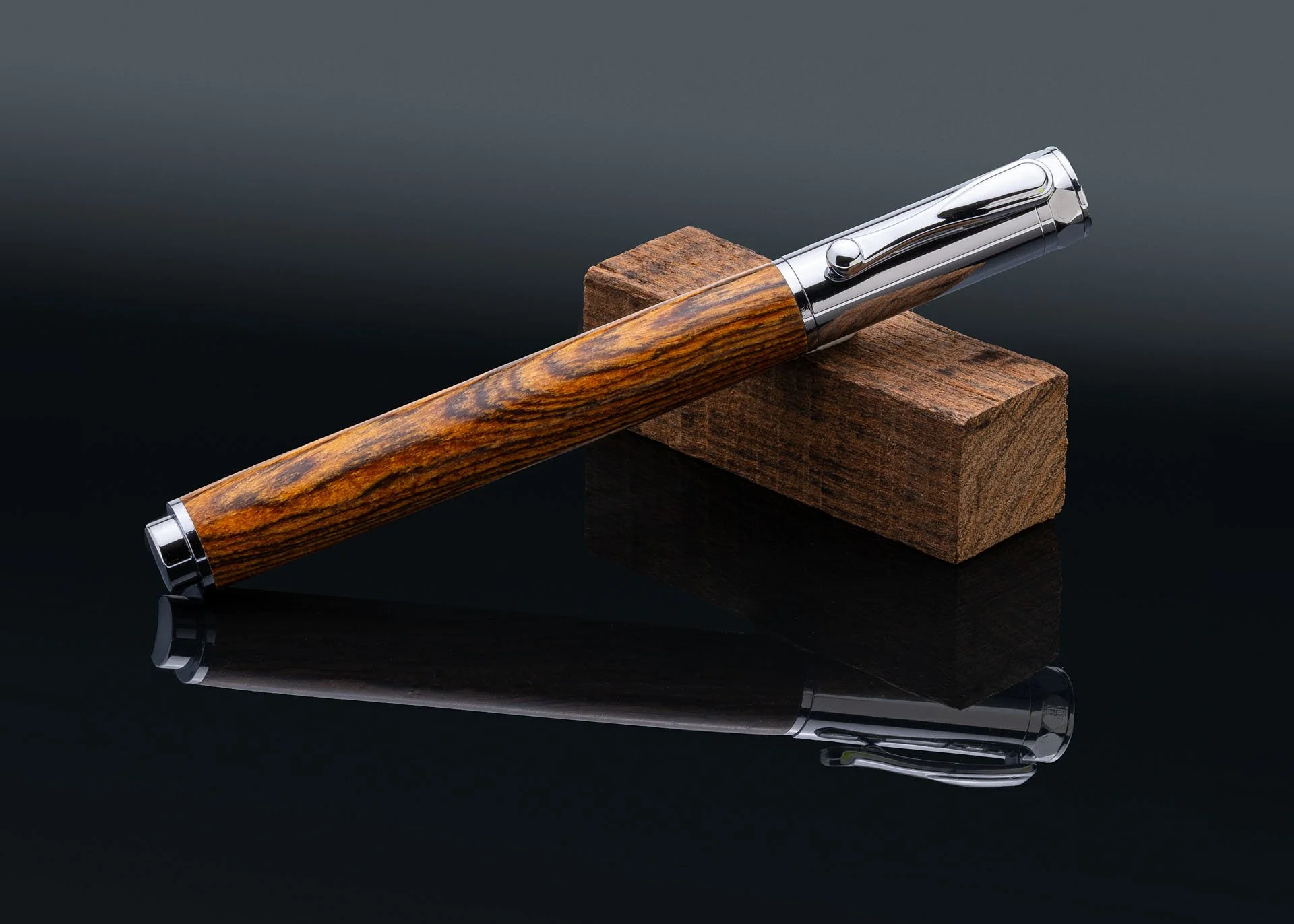 Bocote Chrome Magnetic Rollerball