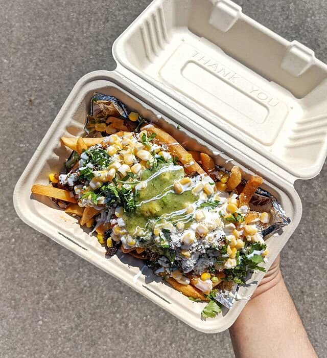 Street Corn on your Asada Fries is never a bad idea.

#tacos #asadafries #dtfw