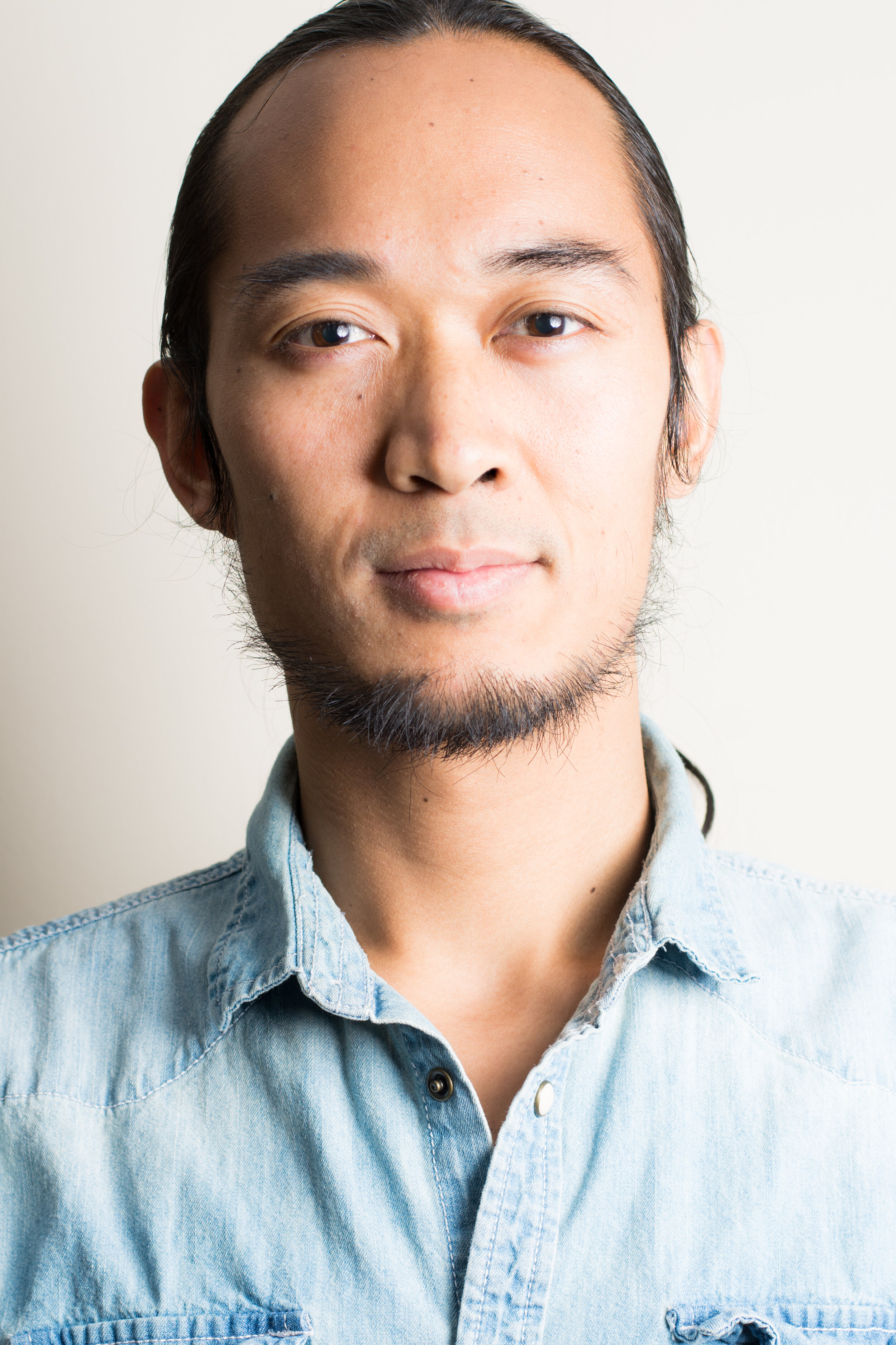 International Feature: Justin Anantawan