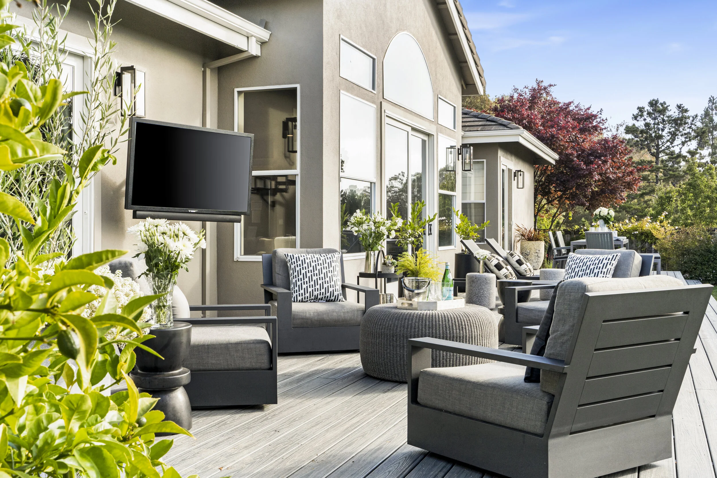 SwivelsCoffeeTableAcrossDeck copy.jpeg