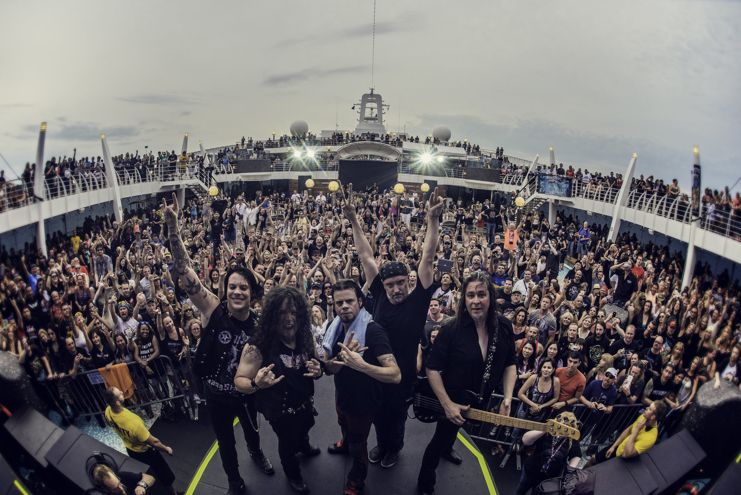 Monsters of Rock Cruise 2016_Credit Savoia Photography Live (2).jpg