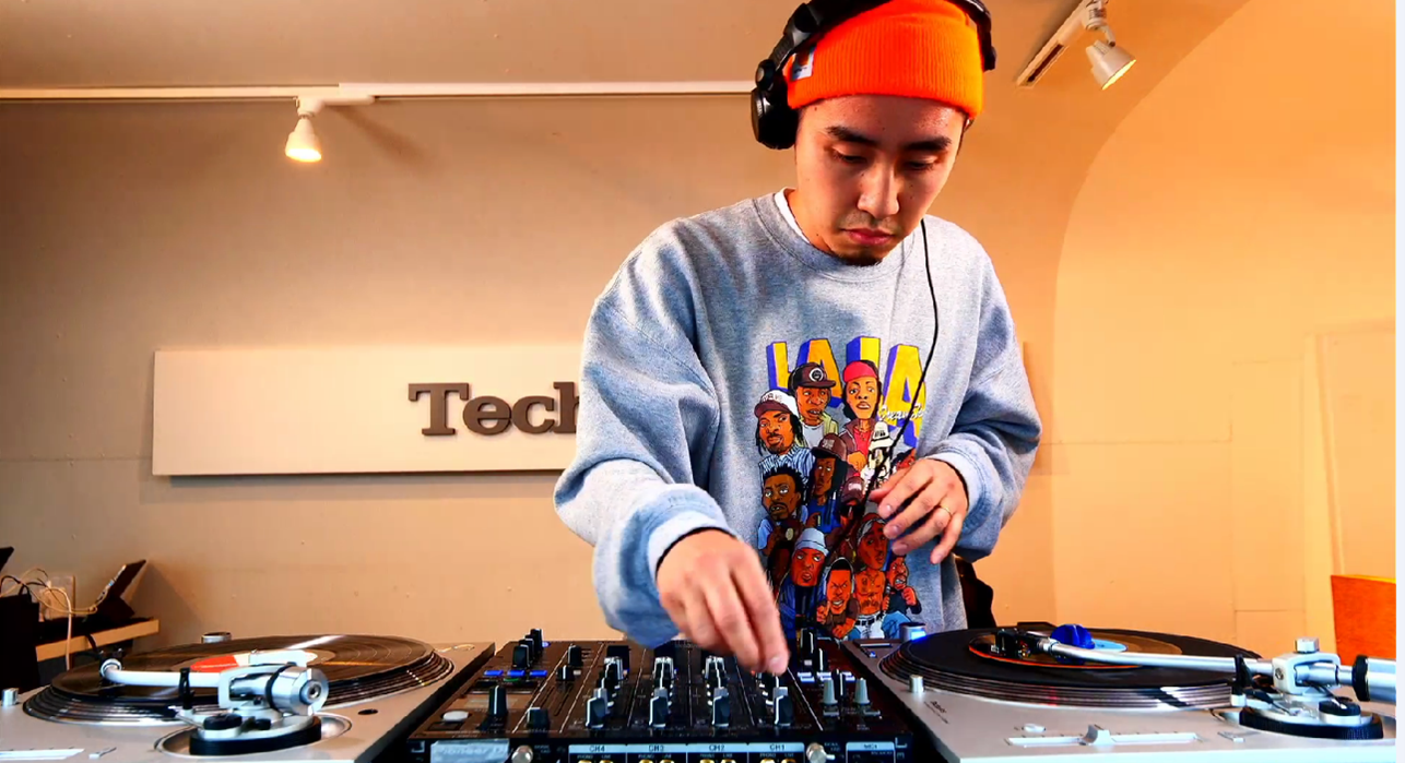 DJ Notoya Presents  'TOKYO GLOW: Japanese City Pop Nonstop DJ Mix'  Powered by Technics